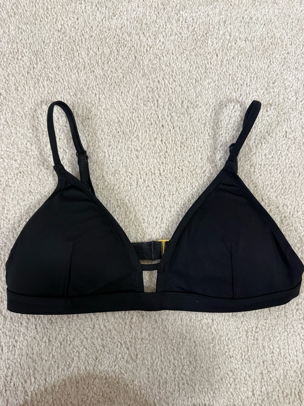 LIVELY - Black Triangle bikini top